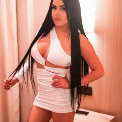 Julia, Escort, Barcelona