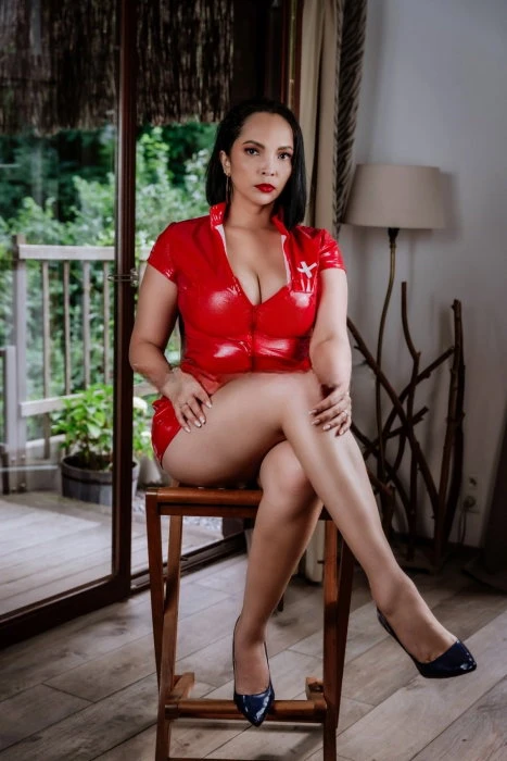 Paula — 3 / 5