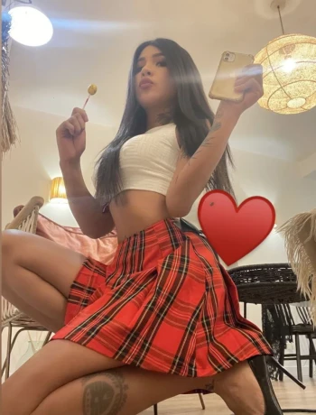 Andrea Hot — 3 / 11