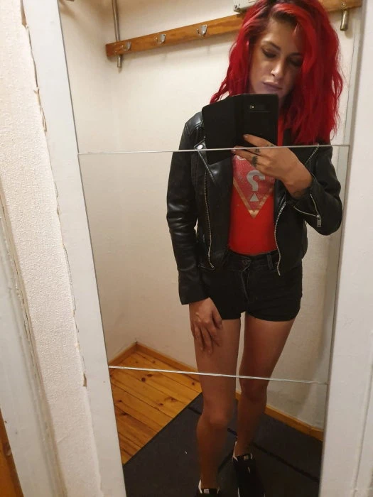 Nikki — 9 / 13