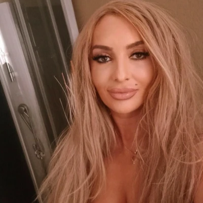 Lenka, Escort, Vienna