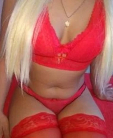 Vanessa Zierliche Slowakin — 7 / 19