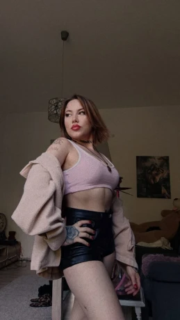 Lilly Freches Schulmadchen — 1 / 4