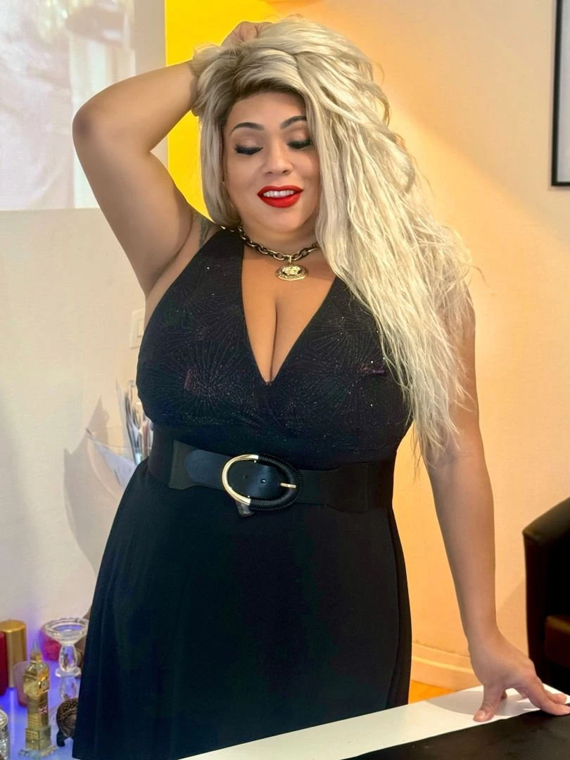 Jessica Salope — 2 / 12