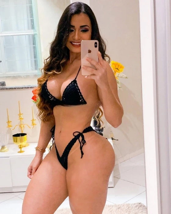 Bella Quest — 2 / 3