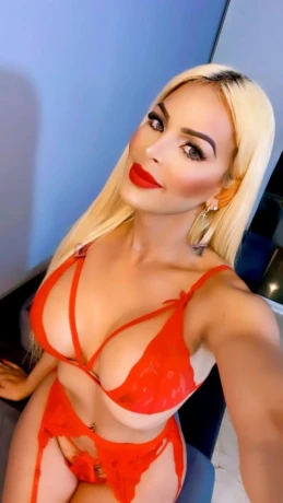 Fabiana Ferreira — 4 / 12