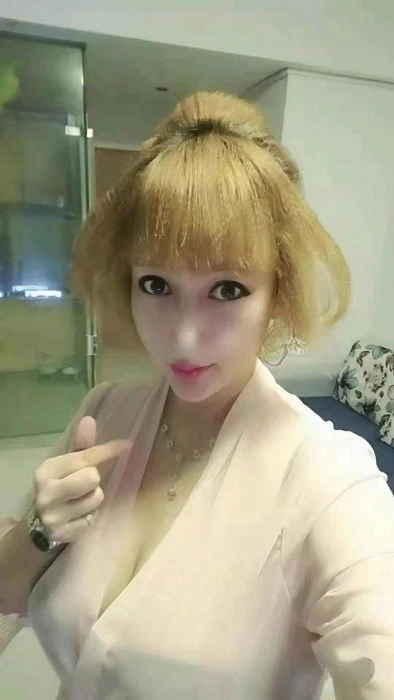 Sindy, Escort, Cairo