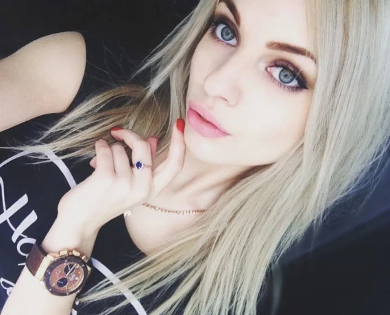 Noelle Pretty — 3 / 4
