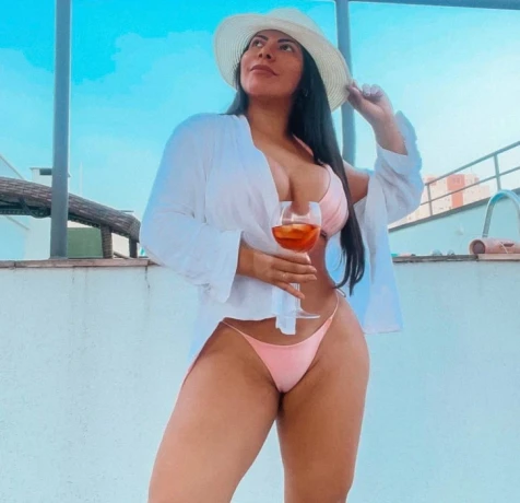 Flavia Lavine — 3 / 11