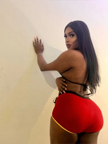 Nicky Queen — 5 / 11