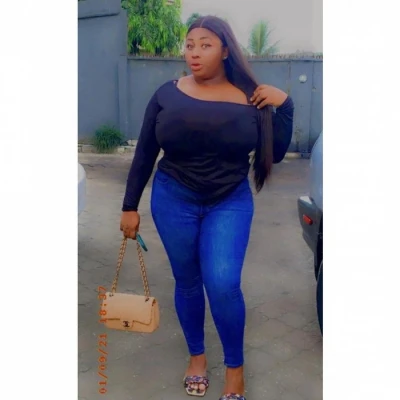 Damisa, Escort, Accra