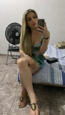 Bia Anchieta — 5 / 12