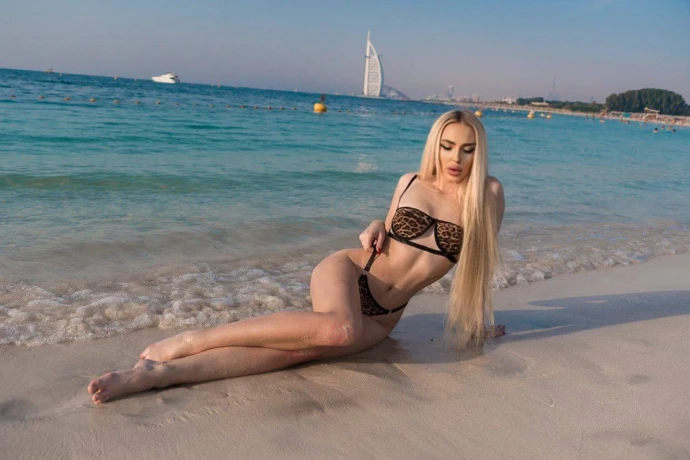 Николь — 23 / 46