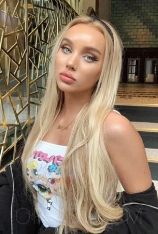 Vip escort Kate — 2 / 3