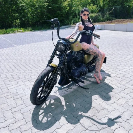 Merry4fun AV — 4 / 9