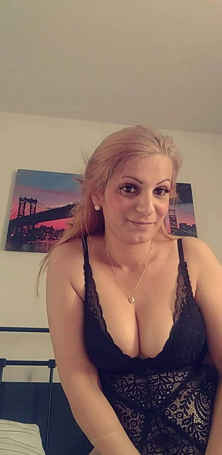 Jenny 0 — 3 / 8