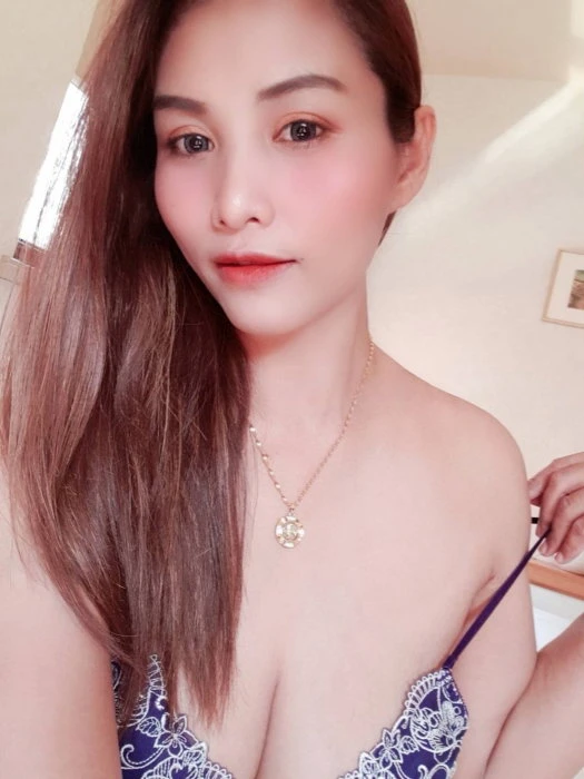 Momoka, Escort, Kagoshima