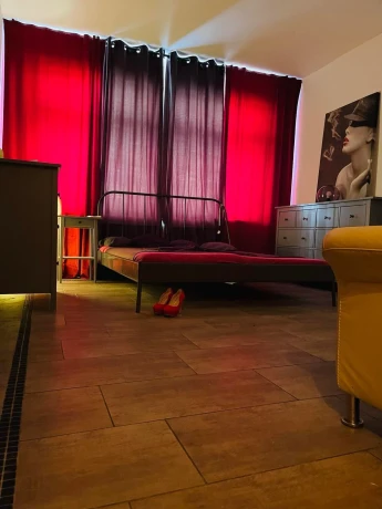 Sexyengelgirls — 2 / 15