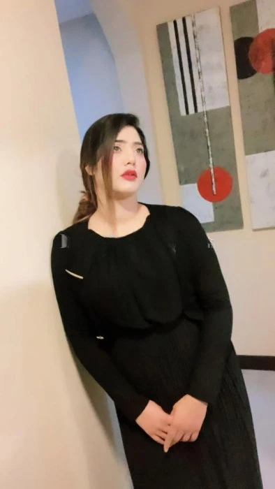 Simmi, Escort, Dubai
