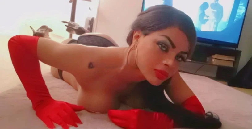 Karoline Barbi — 10 / 11