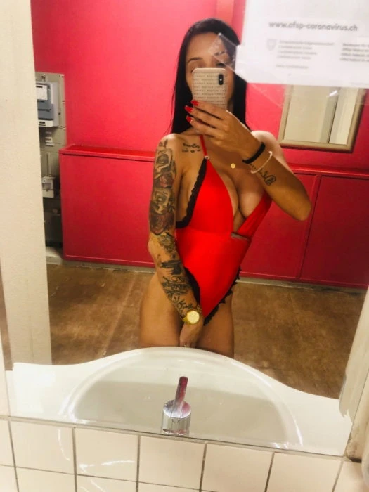 Bianca — 3 / 4