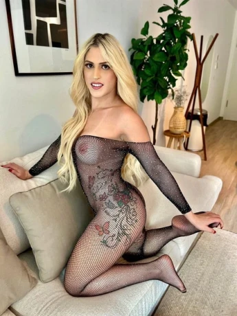 Ts Leticia — 11 / 17