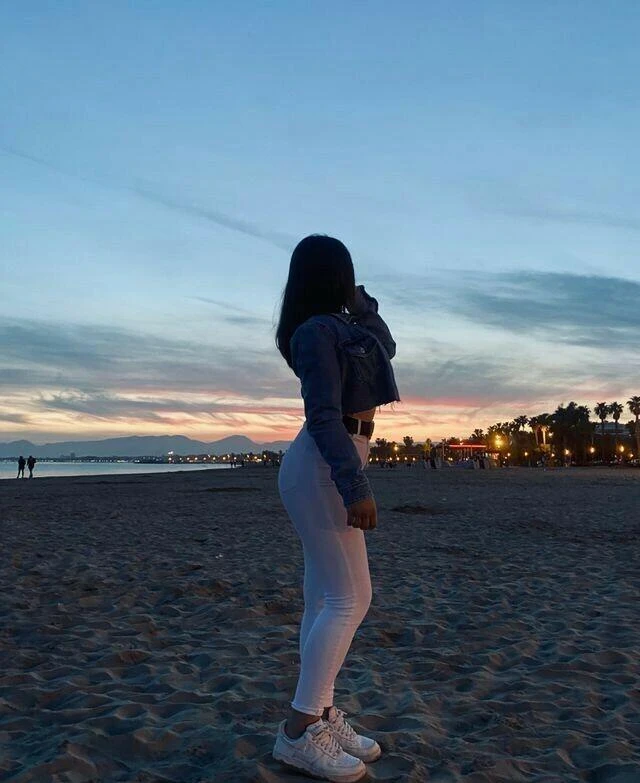 Nastya — 2 / 5