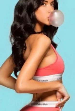 Samira VIP — 2 / 3