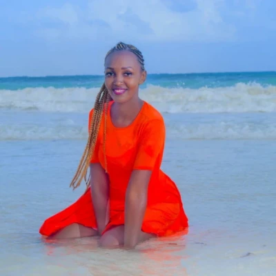 Farwin, Escort, Dubai