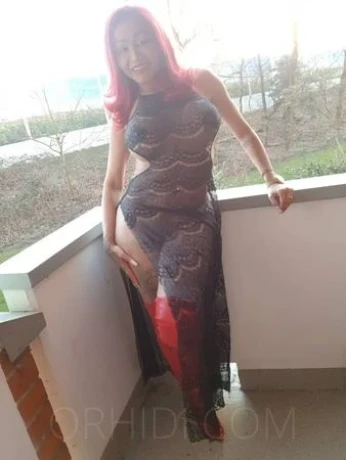 TS Nathalia Latina Party — 13 / 14