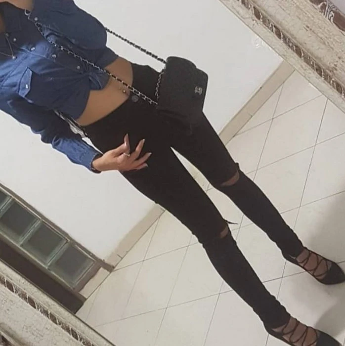 Sara — 2 / 3