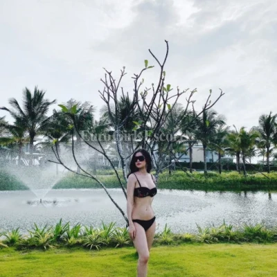 Lyly, Escort, Dubai