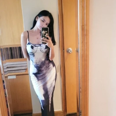 Pola, Escort, Singapore