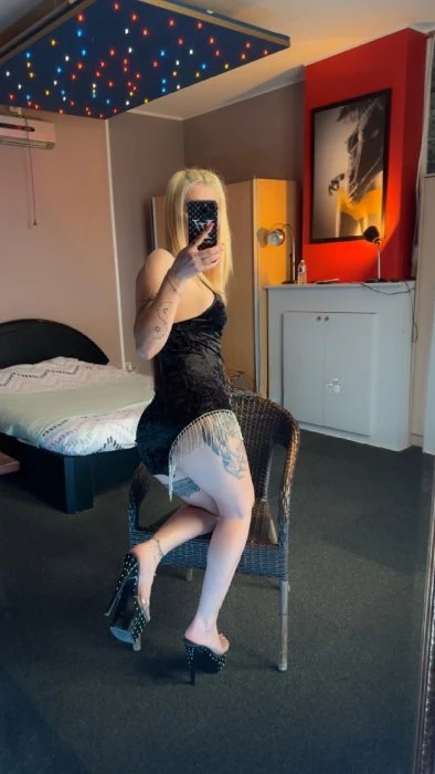 Bianca — 9 / 14