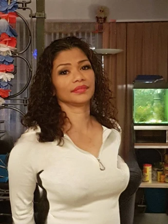 Neue Thai Girls In Wohlen Ag Ab — 1 / 3