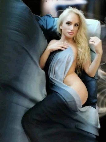 Marina Gymnast — 4 / 6