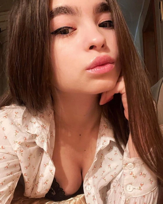 Mikki — 6 / 7