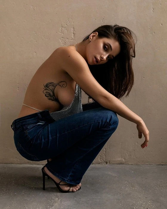 Cristine, Escort, Athens