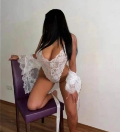 Jessica323 — 1 / 5