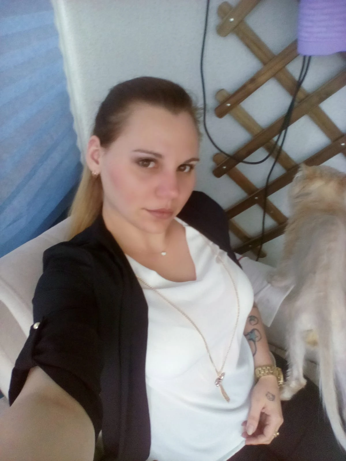 Viktoriaa — 4 / 7