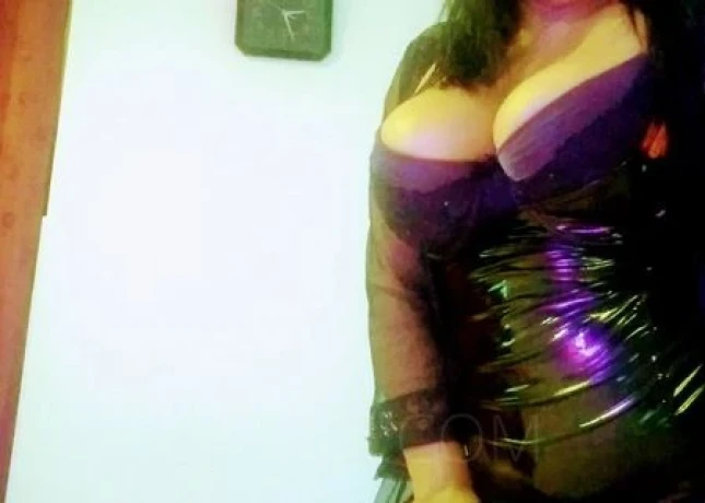 Patricia - heiße Latina aus Brasilien — 3 / 17