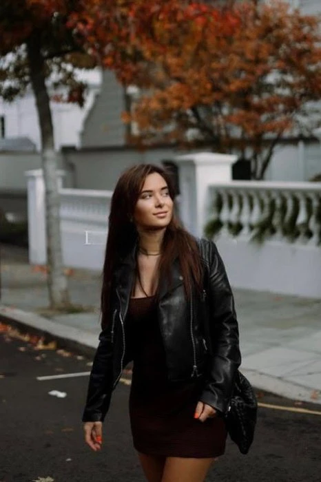 Buena, Escort, Vienna