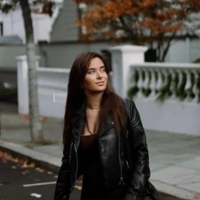 Buena, Escort, Vienna