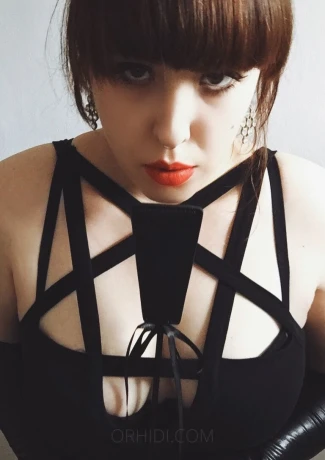 Mistress_Komakino — 13 / 14