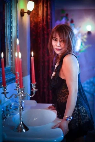 Maya Thai Rose — 2 / 4