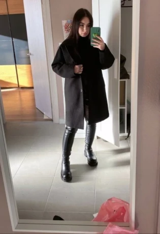 Lizi — 2 / 6
