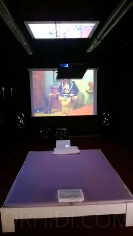 Tantra Deluxe Regensburg — 13 / 15