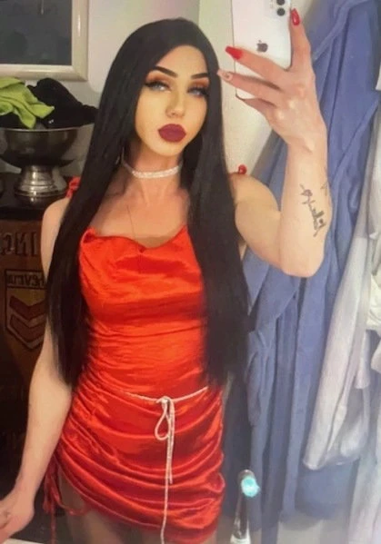 TS Fiora, Escort, Bergisch Gladbach