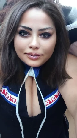 Nesi Neu In Der Stadt — 2 / 5