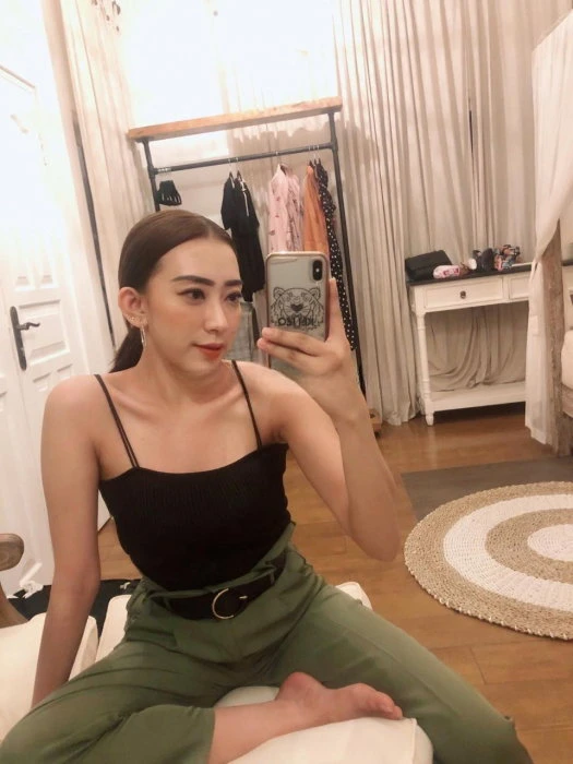 Sandra — 4 / 5